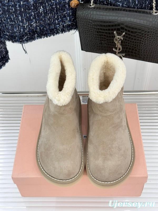 Miu Miu Retro Shearling Platform Snow Boots - KFY00300