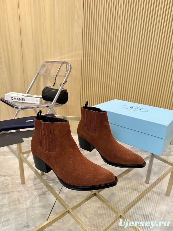 Prada Classic Pointed Toe Boots - LY00310