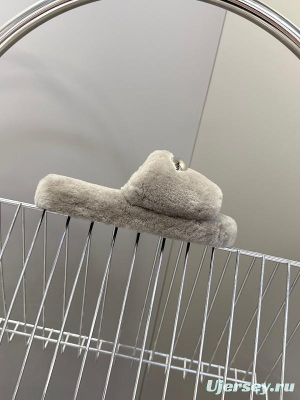 ALAÏA Fall/Winter 2025 Latest Fur Slippers - KFY00230