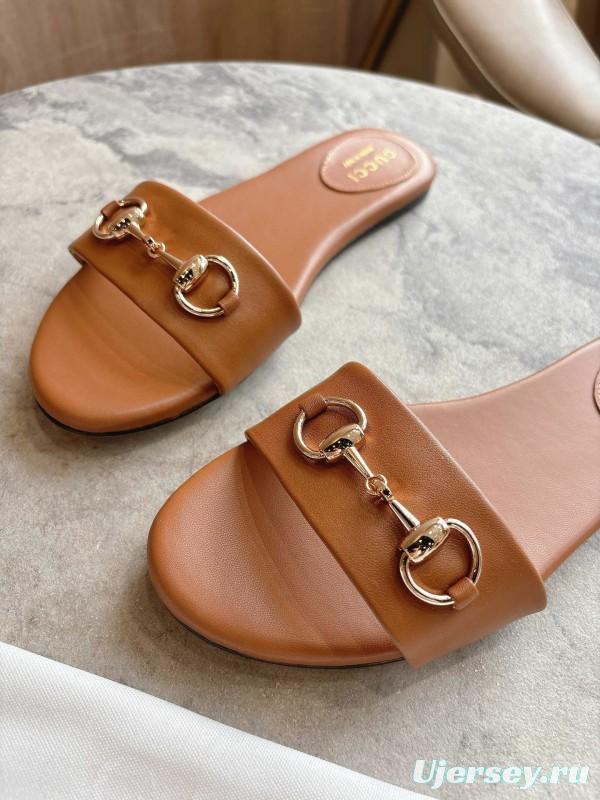 Gucci 8023-3 Leather Sandals with Light Gold Horsebit Detail