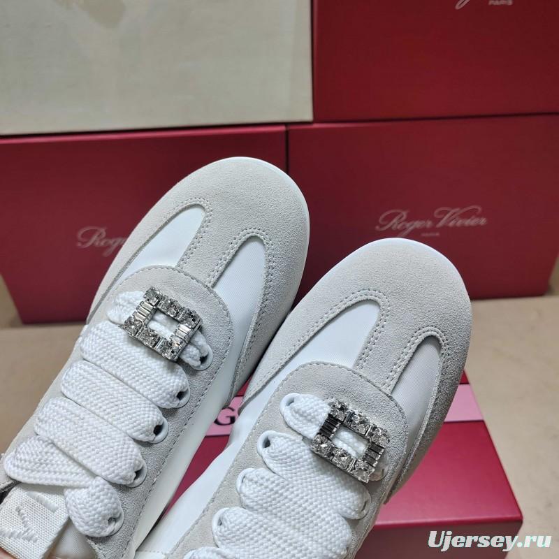 Roger Vivier SS25 Casual Sneakers Training Shoes - L Y00300