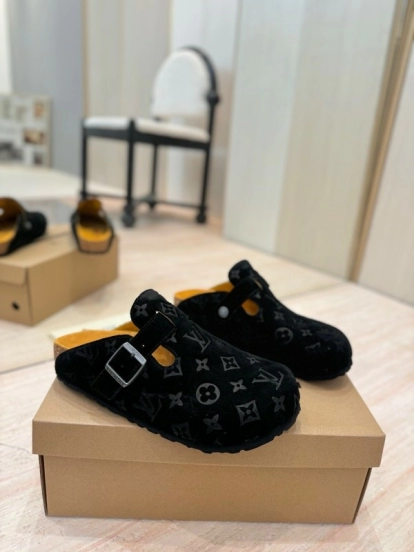 Louis Vuitton Louis Vuitton × BIRKENSTOCK Boston Soft Sole Mule Slippers - KFY00300