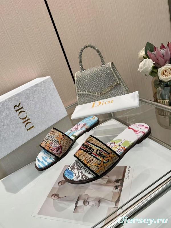 Dior 2025 SS Embroidered Monogram Slippers for Women with Lambskin Lining - L Y00200/L Y00240