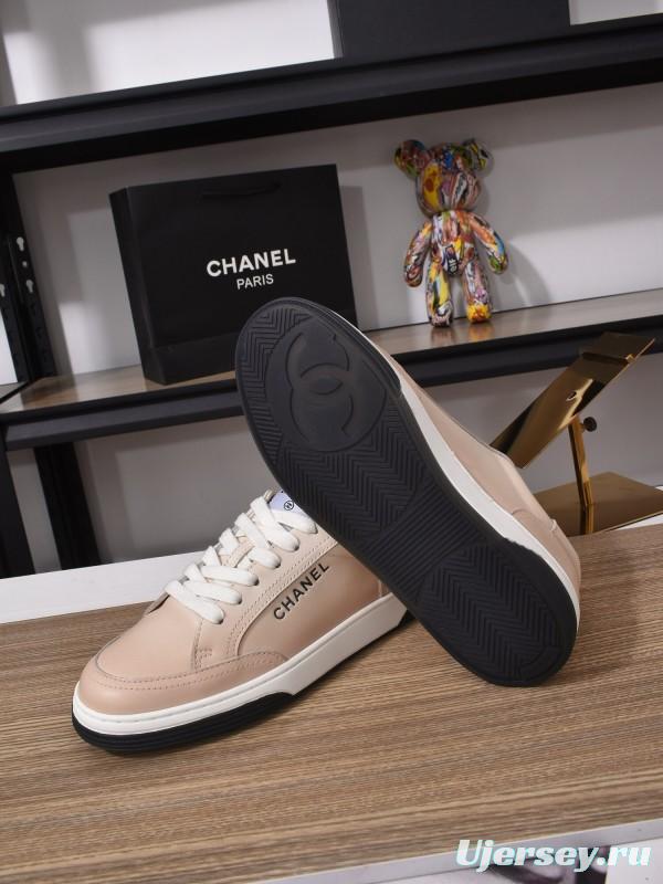 Chanel Classic Loafer with Gradient Logo and Platform Sole - KFY00350