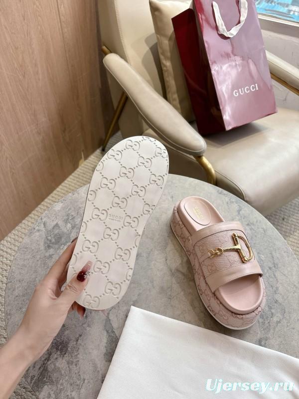 Gucci 8356-8 Women's Sandals with Horsebit Buckle Detail