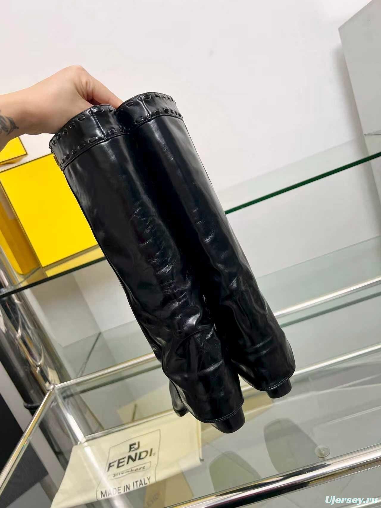 Fendi 2025 SS Wide Leg Boots with Block Heel - LY00440/LY00510