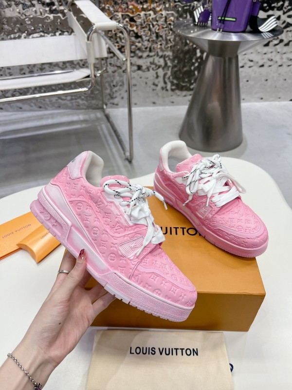 Louis Vuitton LV Trainer Basketball Series Washed Sneakers - LY00430