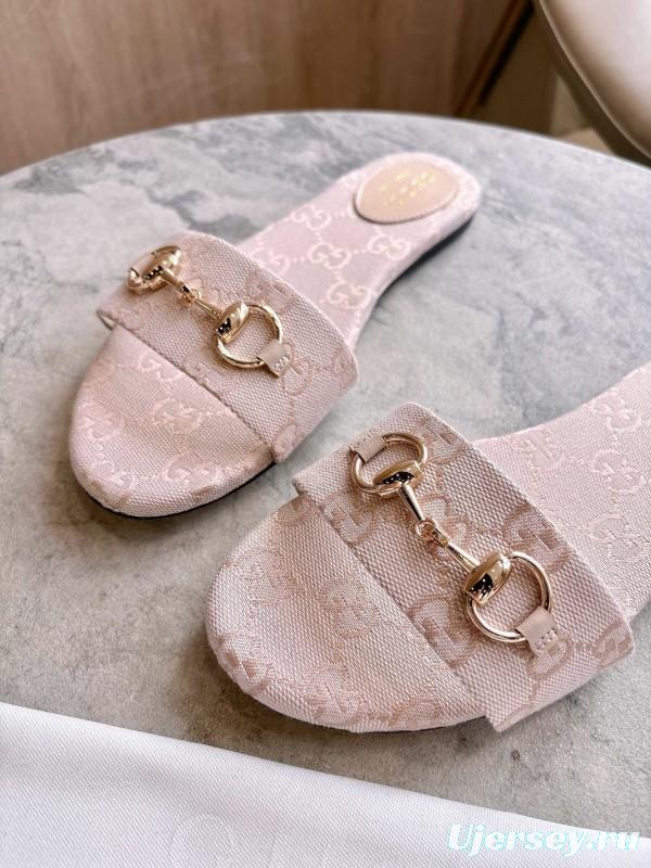 Gucci 2025/SS Leather Mule Sandals with Light Gold Hardware - LY00280