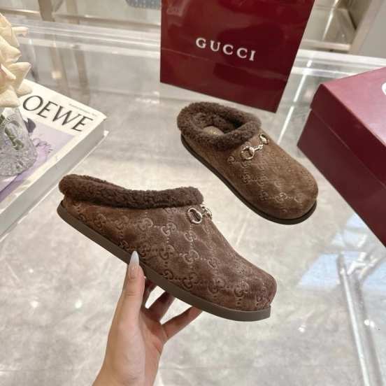 Gucci 2025 SS Autumn Winter New Suede Leather Horsebit Detail Women Wool Loafers - LY00260