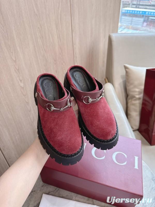 Gucci Women's Mule Shoes with Horsebit Detail - LY00300