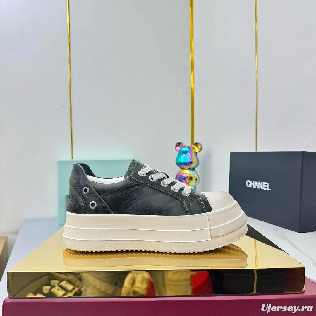 Chanel 2025 SS Panda Casual Sneakers Dirty Style - LY00330
