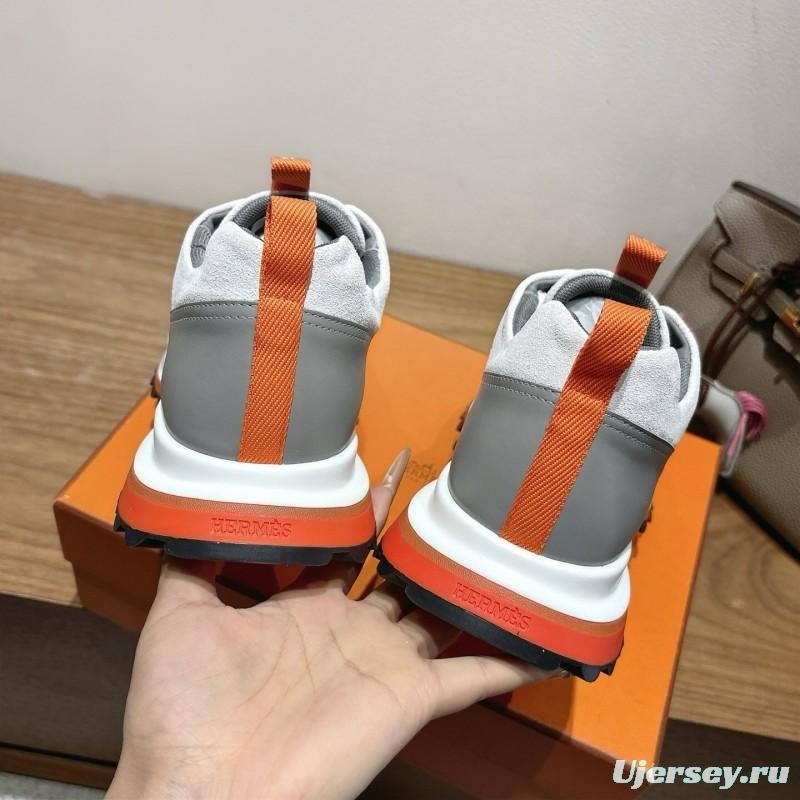 H Boots Classic Chelsea Boots with British Color Block Design - AS00410