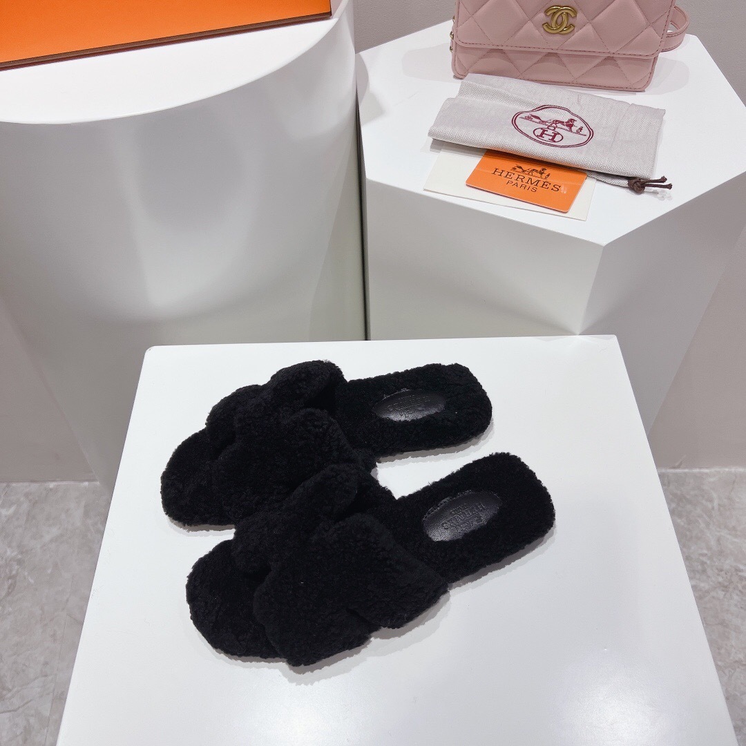 H Teddy Wool H Slippers Flat Sole Winter Edition - LY00240