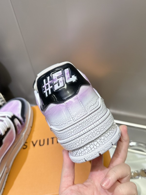 Louis Vuitton Trainer Basketball Series Cracked Ice Glue Process Sneakers - LY00490