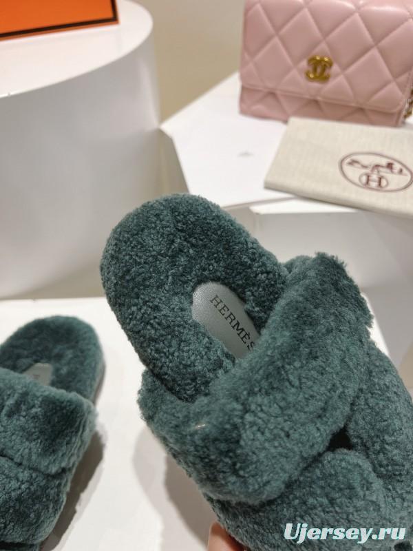 H Love Erjiu Full Wool Slippers with Slightly Curled Wool - LY00270
