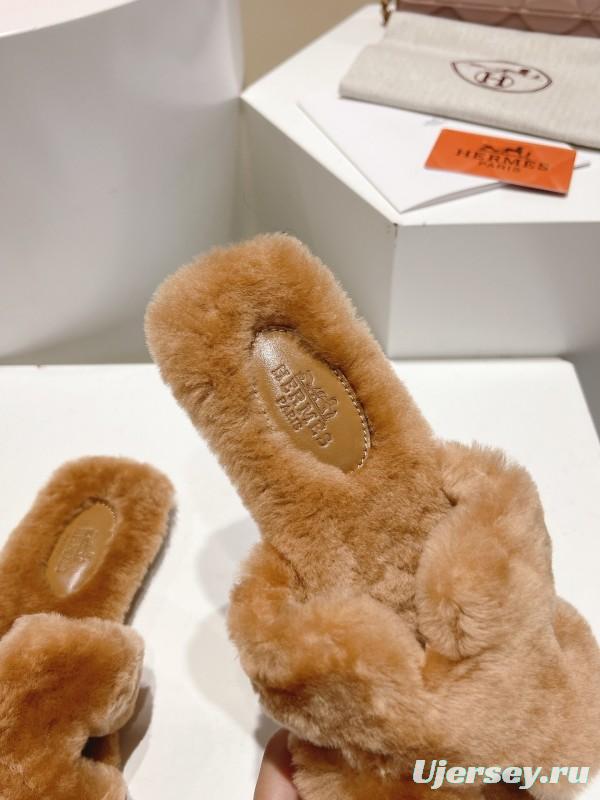 Hermès 2025 SS Love Slippers Flat Wool Slippers - LY00240