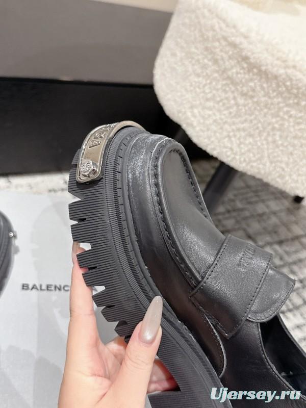 Balenciaga 2025 SS Loafers with Retro Design and Lightweight TPU Sole - KFY00320