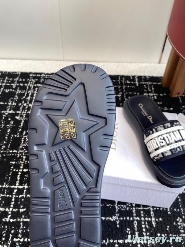 Dior Spring Summer 2025 Latest Ultra-Light Foam Sole Beach Sandals - KFY00260