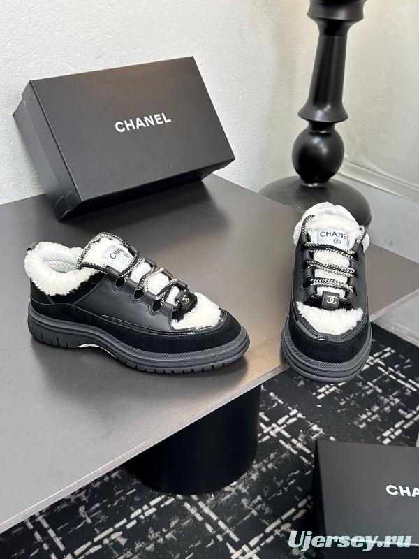 Chanel Spring/Summer 2025 Runway Thick Sole Sneakers - LY00320