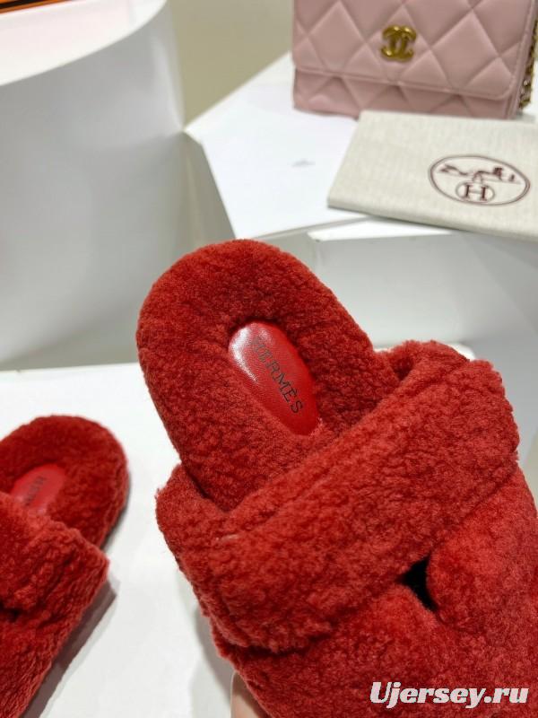 H Love Erjiu Full Wool Slippers with Wavy Fur Design - LY00270