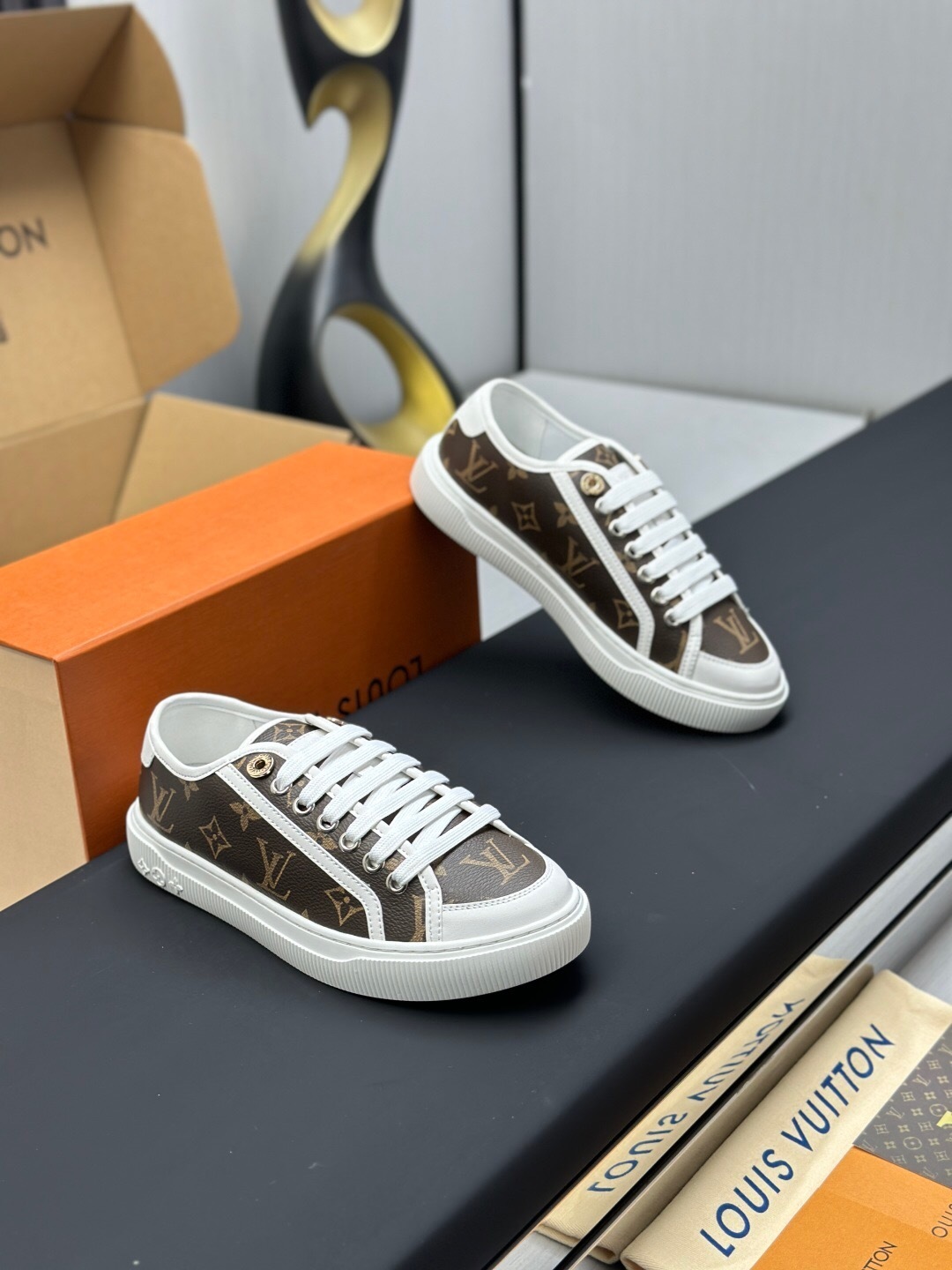 Louis Vuitton Time Out Series Animal Print Casual White Sneakers - AS00260