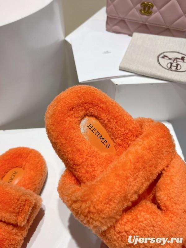 H Love Erjiu Full Wool Slippers with Wavy Fur Design - LY00270