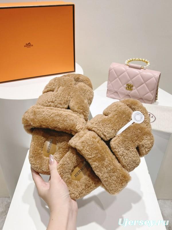 H Love Erjiu Full Wool Slippers with Slightly Curled Fur - LY00270