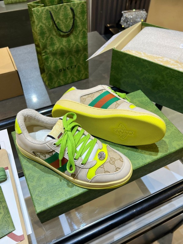 Gucci Distressed Sneakers 2025 SS Retro Design with Metal GG Logo - AS00270