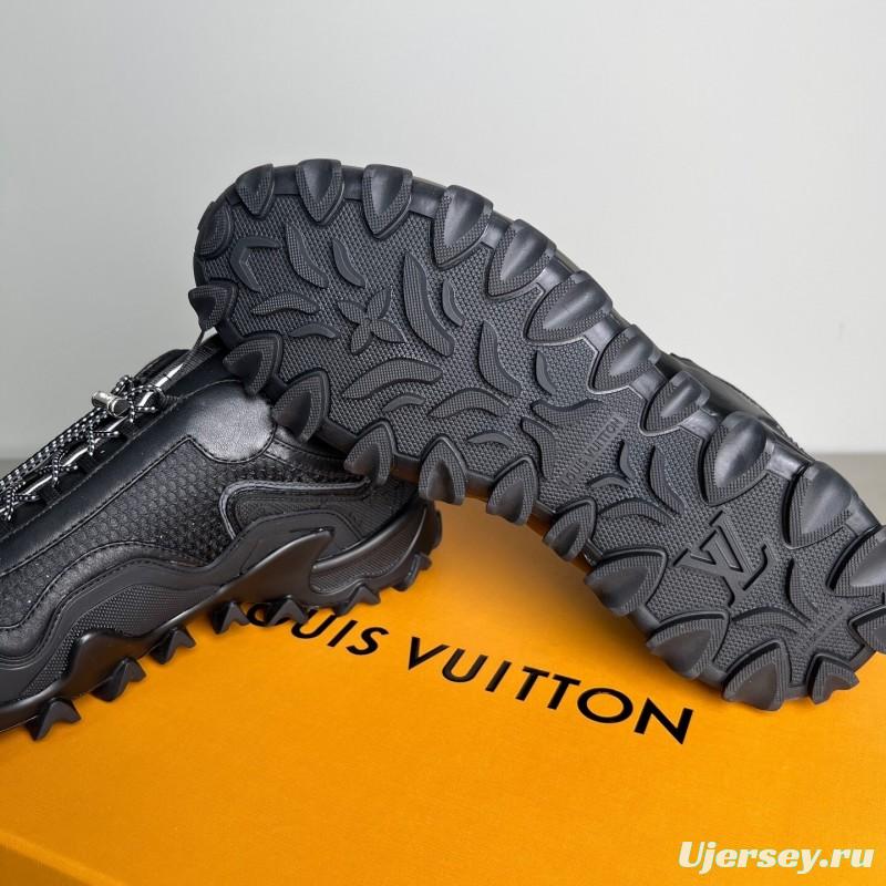 LV RUSH Calfskin Metal LV Circle Accessory Slip-Resistant Low-Top Casual Lifestyle Shoes - YC