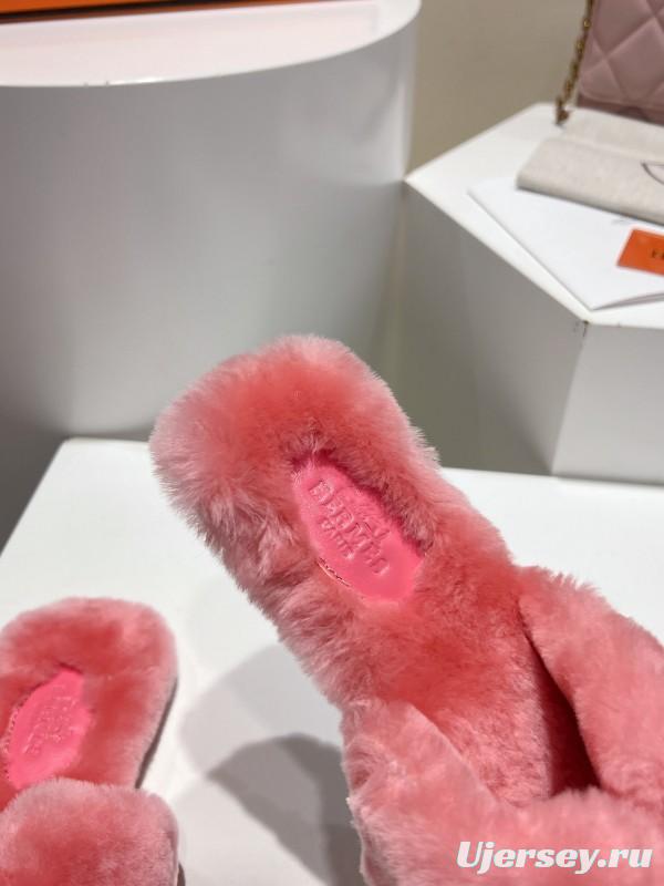 Hermès Autumn Winter Flat Fur Slippers - LY00240