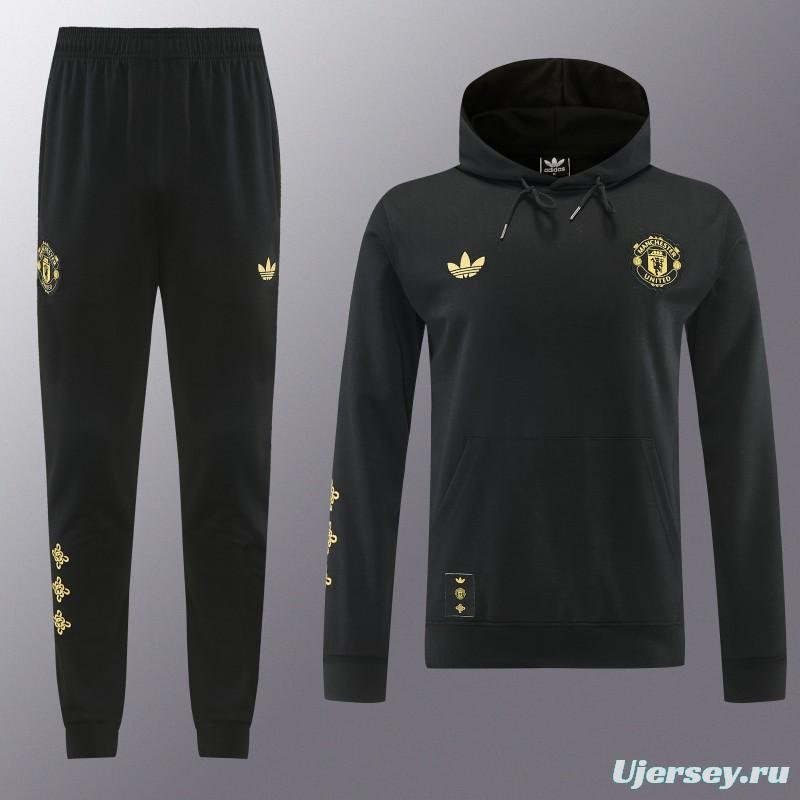 26/27 Manchester United Black Pullover Hooded Tracksuit + Long Pants