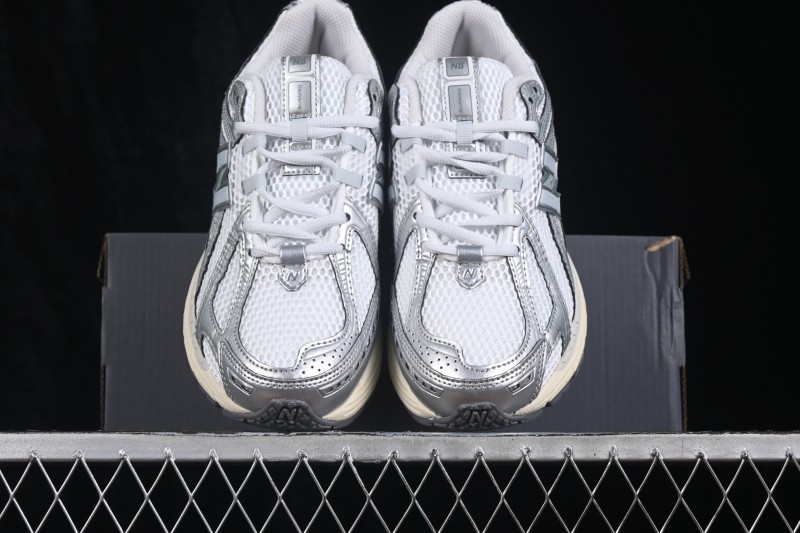 New Balance 1906 Retro Running Shoes with Breathable Mesh and T-Beam Arch Support - U1906RGC