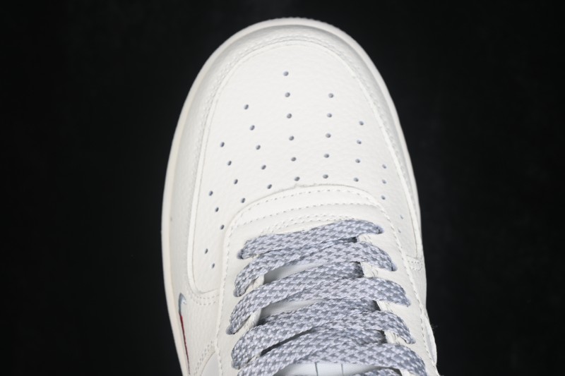 Nike Air Force 1 '07 Low Collaboration Skateboarding Shoes with Full-Length Air Cushion - DN9688-106