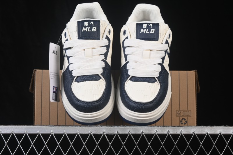 MLB Chunky Curve Liner New York Yankees Thick Sole Casual Running Shoes - 3ASXM066N50NYS