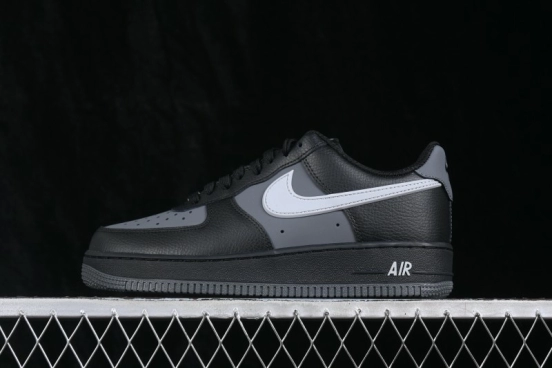 Nike Air Force 1 '07 Low Casual Skateboarding Shoes with Full-Length Air Cushion - IR1475-010
