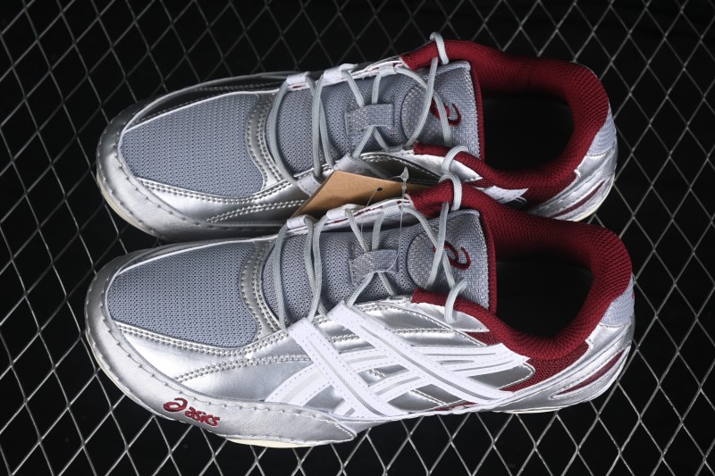 Asics Hypersync Retro Sneakers with Breathable Lightweight Sole - 1203A879-020