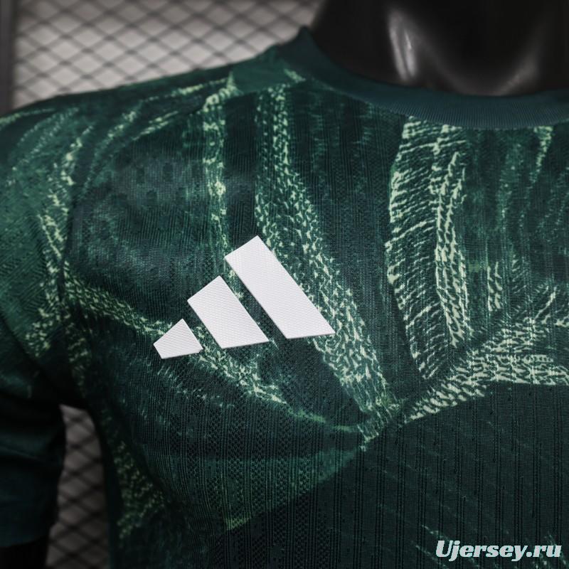 Player Version 26/27 Real Madrid Pre-Match Deep Green Jersey