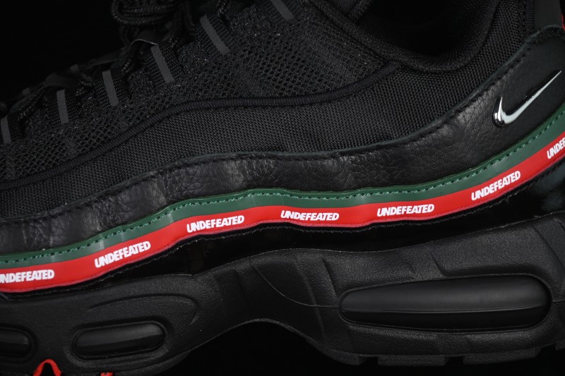 Nike Air Max 95 Retro Running Shoes with Air Cushioning - IB4453-001