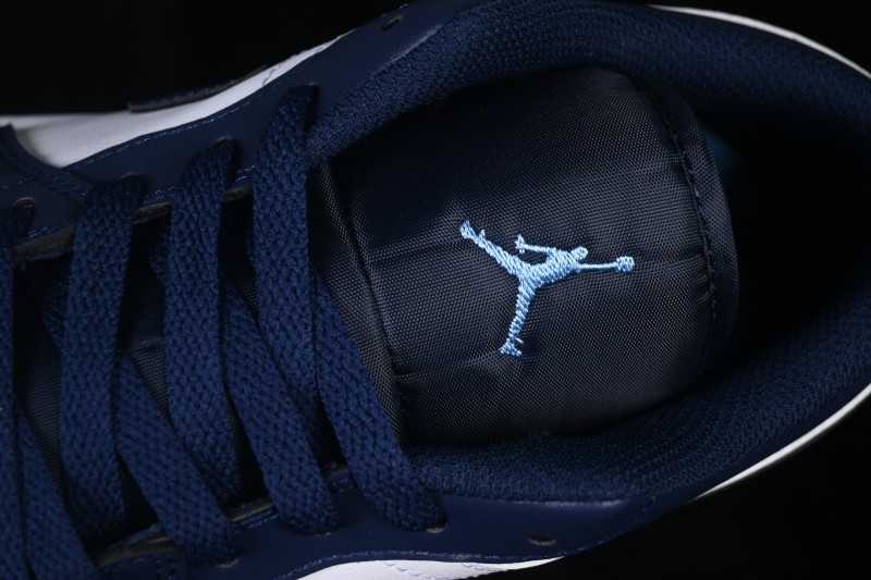 Nike Air Jordan 1 Low Retro Basketball Shoes with Classic White and Blue Colorway - 553558-404