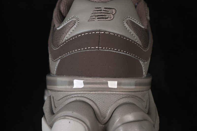 New Balance 9060 Retro Running Shoes with ABZORB Cushioning Tech - U9060493