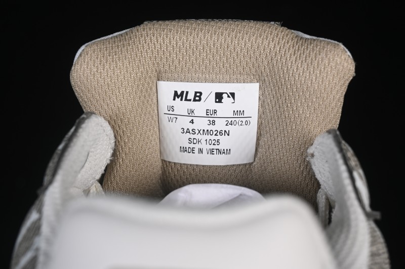 NY MLB Chunky Liner Pocket Monogram High-Top Casual Running Shoes with Elevated Sole - 3ASXM026N50BGS