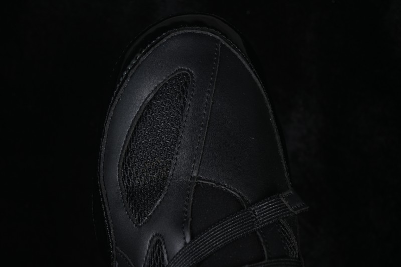 Issey Miyake x Asics Hyper Taping Retro Running Shoes with Breathable Lightweight Sole - 1203A819-001