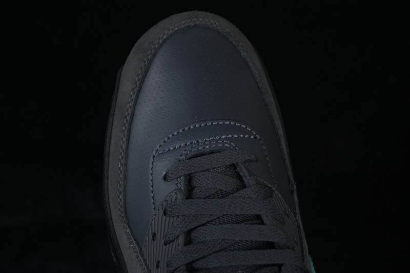 Nike Air Max 90 Retro Running Shoes with Air Cushioning - IF0670-002