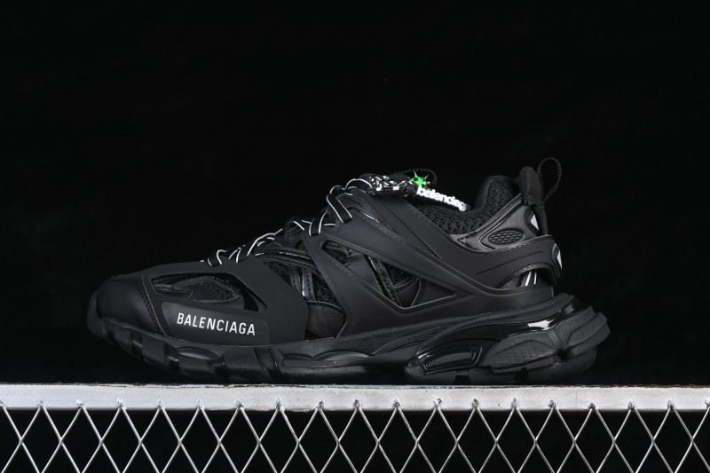 Balenciaga Track Charms Man Running Shoes with Transparent Heel Strap Detail - WTRHM1000