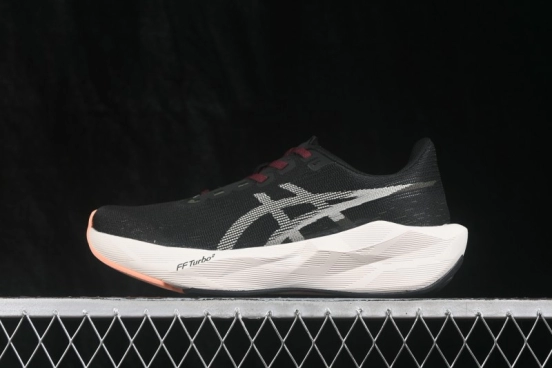 Asics Novablast 6 Retro Breathable Cushioned Running Shoes for Men - 1011C243-001