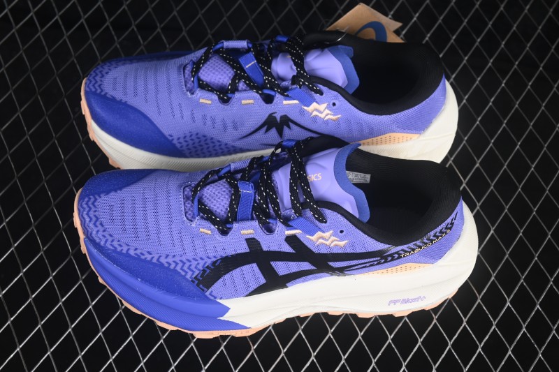 Asics Trabuco Max 5 Trail Running Shoes with Breathable Cushioning - 1012B937-500