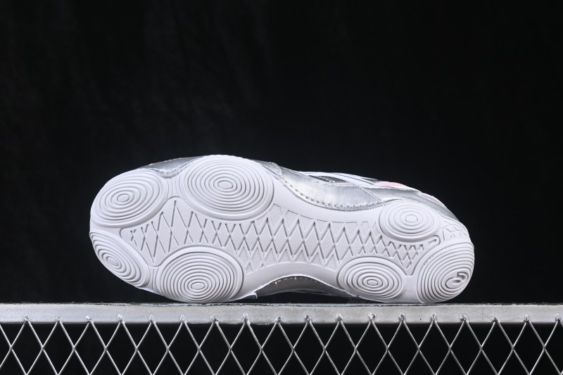 Adidas WMC3 Running Shoes with Breathable Upper and Cushioned Sole - 1203A879-102