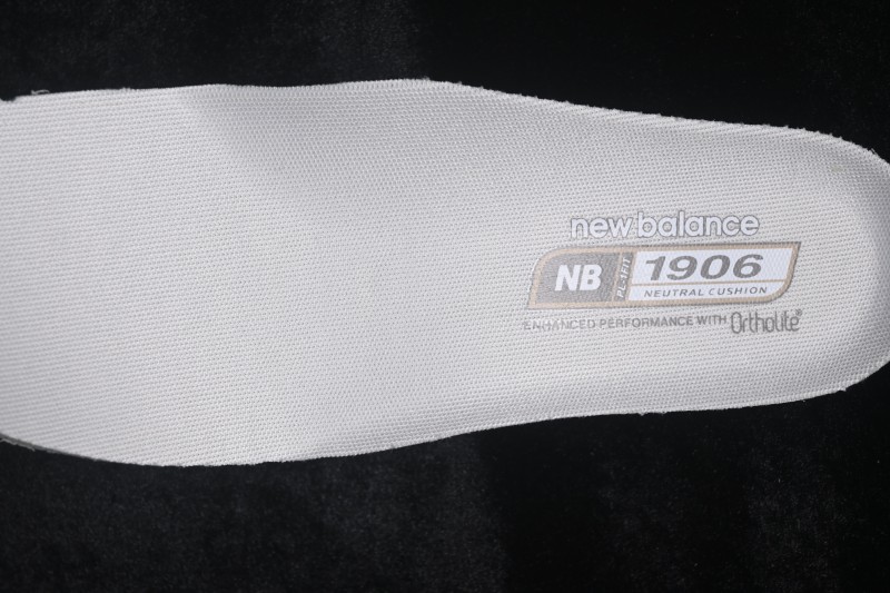 New Balance 1906 Retro Running Shoes with Breathable Mesh and T-Beam Arch Support - U19063VV