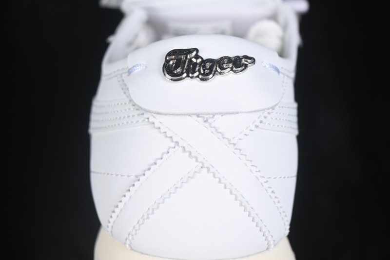 Adidas Running Shoes with Responsive Cushioning and Breathable Upper - 1183C557-100