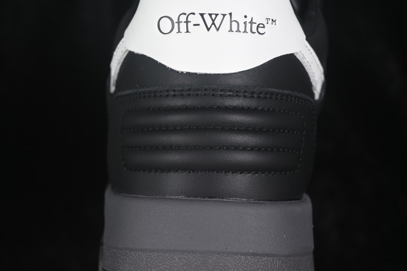 Off-White Out Of Office Low-Top Fashion Skate Shoes in Black and White - F